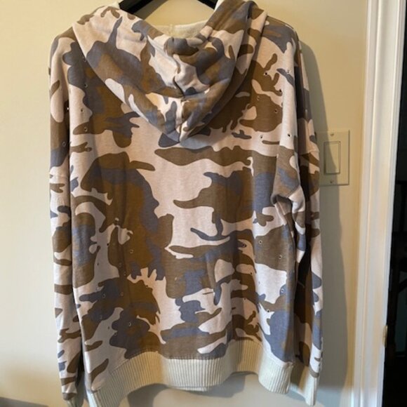 MAZIK Camouflage  Hoodie Sz L-  NWOT - Picture 7 of 8